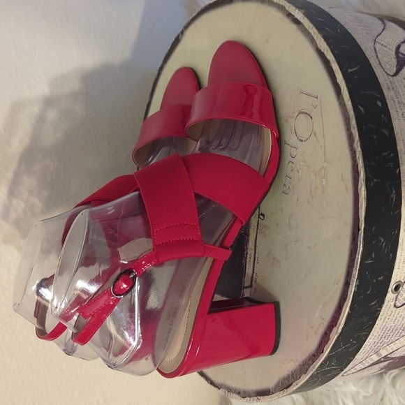 Bandolino Red Open Toe Shoes - Picture 5 of 11